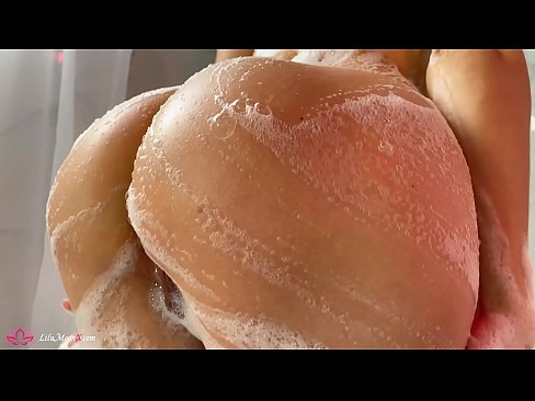 ❤️ 黑髮自慰貓與振動器到強烈的高潮在淋浴 ️❌ 優質色情 在 zh-tw.porn-evooli.ru ❌️